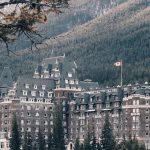 5 best places to stay while visiting Canada